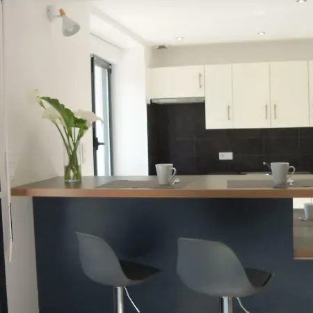 Longere De Kerveguen Argoat Holiday home *