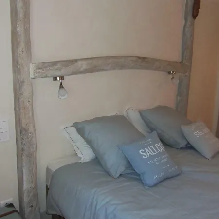 Longere De Kerveguen Argoat Holiday home *